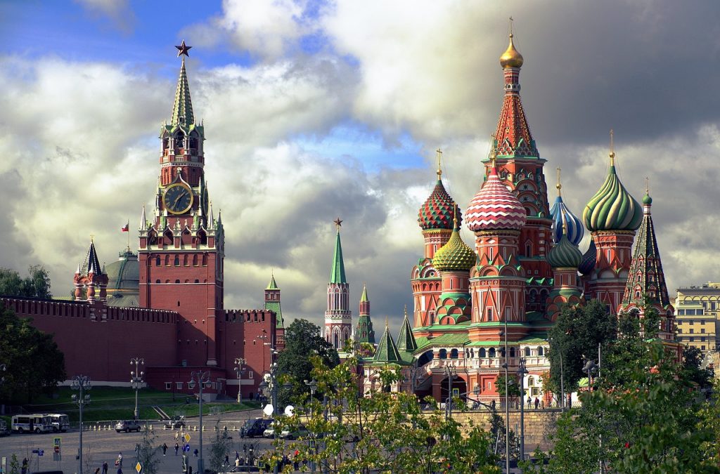 Find Cheap Flights to Moscow 